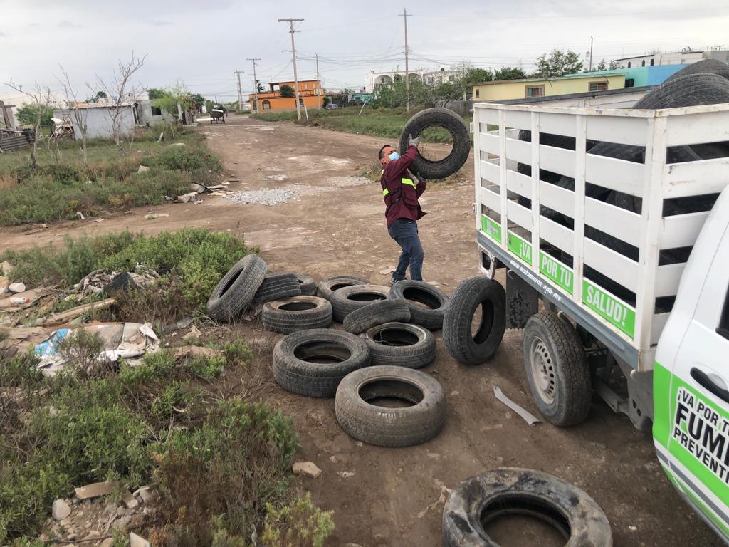 Gobierno Municipal de Matamoros impulsa campañas de descacharrización para eliminar criaderos de zancudos y prevenir&nbsp;enfermedades.