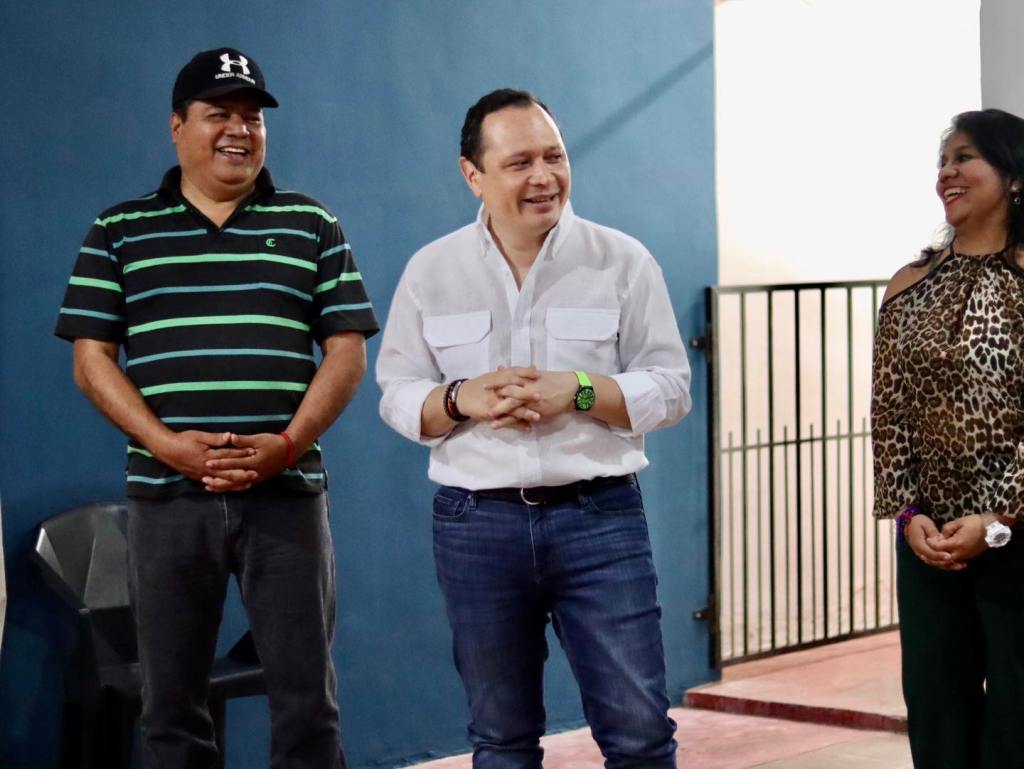 Carlo González se acerca a la comunidad: Visitas en Sector Héroes de Nacozari y colonia Ricardo Flores&nbsp;Magón