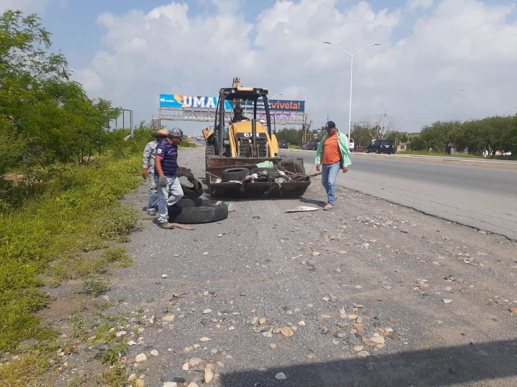MUNICIPIO COMBATE DE FORMA PERMANENTE RIESGO DE DENGUE POR&nbsp;CACHARROS