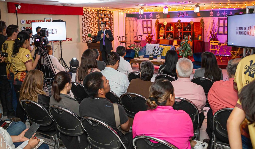 Desde Matamoros para el mundo, presentan avance de la “Loca del Reforma”; asiste alcalde Mario&nbsp;López