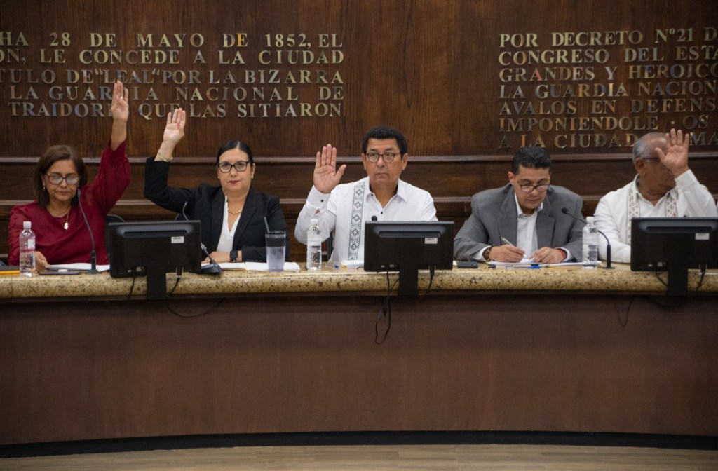 Alcalde Mario López encabeza sesiones ordinarias de Cabildo y se aprueban importantes puntos de&nbsp;acuerdo