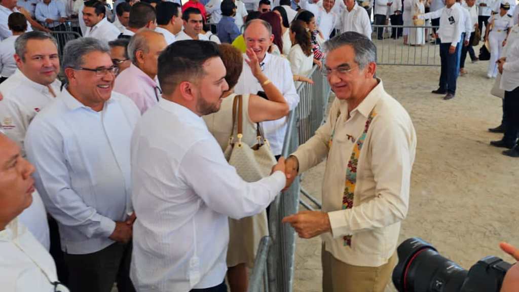 Lalo Yañez, asiste al arranque del dragado del Canal del Puerto del Norte junto al Gobernador Américo&nbsp;Villarreal