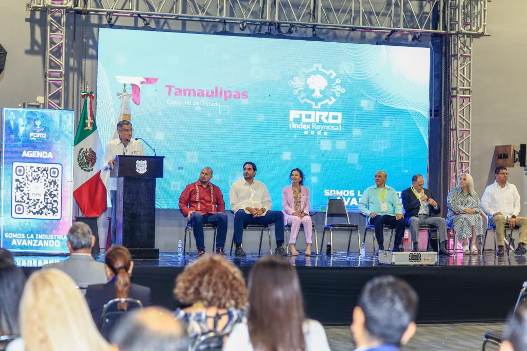 Dialoga Gobernador con empresarios de la industria maquiladora y manufacturera; atiende sus&nbsp;demandas