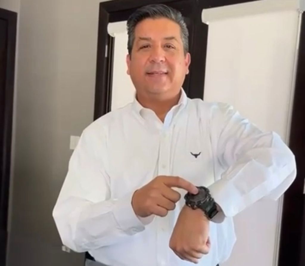 Acelera Cabeza de Vaca su simulacro de campaña&nbsp;presidencial