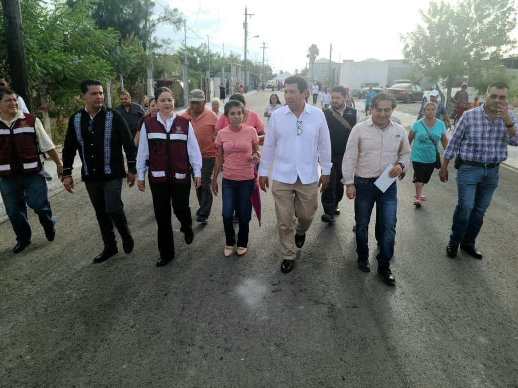 ALCALDE MARIO LOPEZ SIGUE CUMPLIENDO COMPROMISOS; ENTREGA NUEVAS OBRAS DE PAVIMETACIÓN EN COLONIAS&nbsp;POPULARES