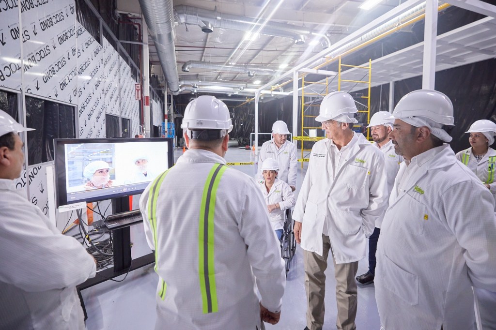 Inaugura Américo Villarreal proyecto en planta Valeo de Río&nbsp;Bravo