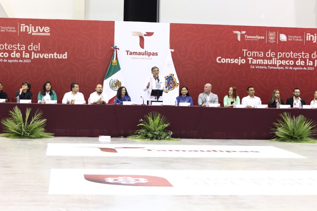 A trabajar, invita Gobernador a jóvenes, para disminuir&nbsp;desigualdad