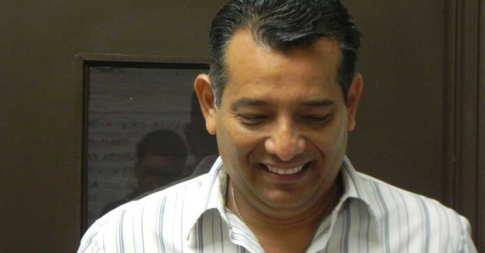 OTRA MEGA BRONCA DE ROBERTO RODRÍGUEZ, EN&nbsp;COMAPA