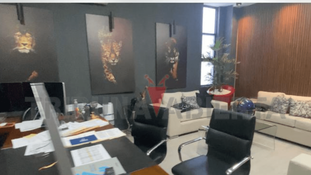 A todo lujo: así trabajaba fiscal Cabecista en su oficina&nbsp;anticorrupción