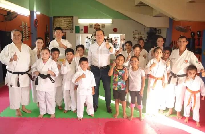 Apoyamos y Respaldamos a Nuestros Niños Y Jóvenes en Cualquier Rama&nbsp;Deportiva:CG