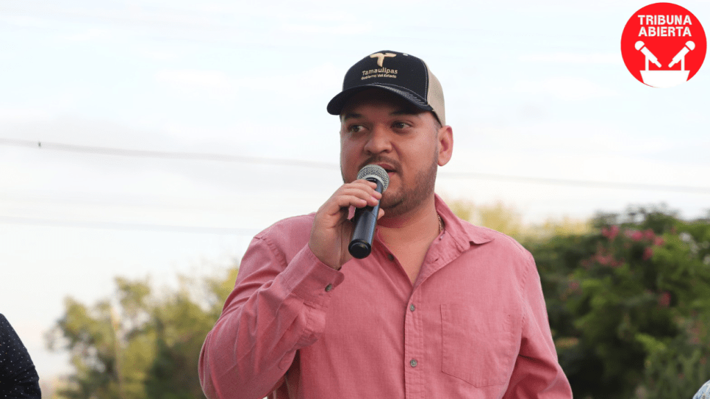 Entrega del Alcalde de Río Bravo Obra de Pavimentación en la Colonia Graciano&nbsp;Sánchez