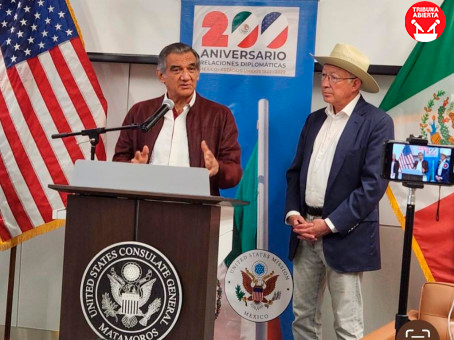 EN MI COLUMNA DE HOY: Nadie recuerda al Senador Faustino López Vargas en su aniversario luctuoso, ni el beneficiario de su escaño. “Makito” destina recursos para proteger a los&nbsp;perritos.