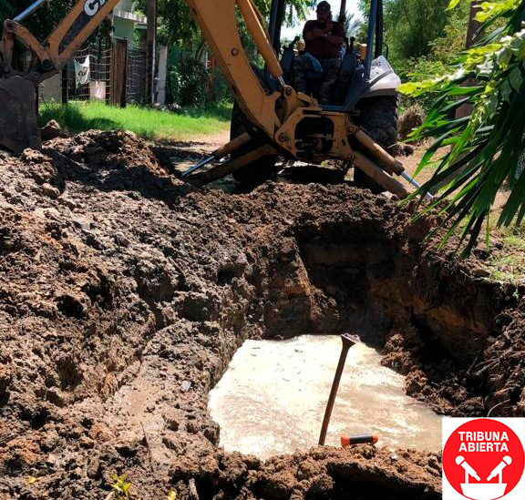 Repara COMAPA Altamira fugas de agua en colonias Roger Gómez y Puerto&nbsp;Escondido