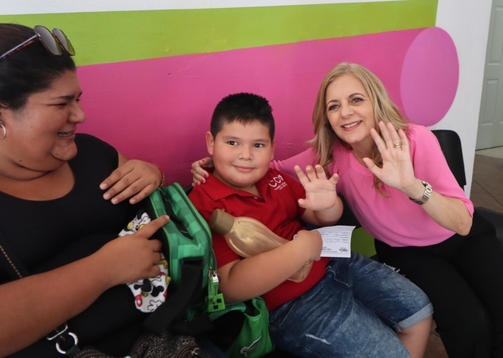 Refrenda Aída Féres de Nader Apoyo a las Personas con&nbsp;Discapacidad