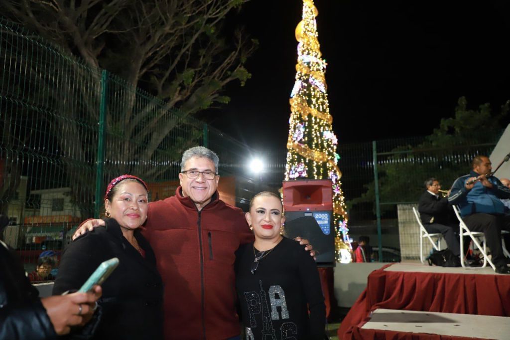 Encendido de la Luz de la Navidad en la Colonia Serapio Venegas de&nbsp;Altamira