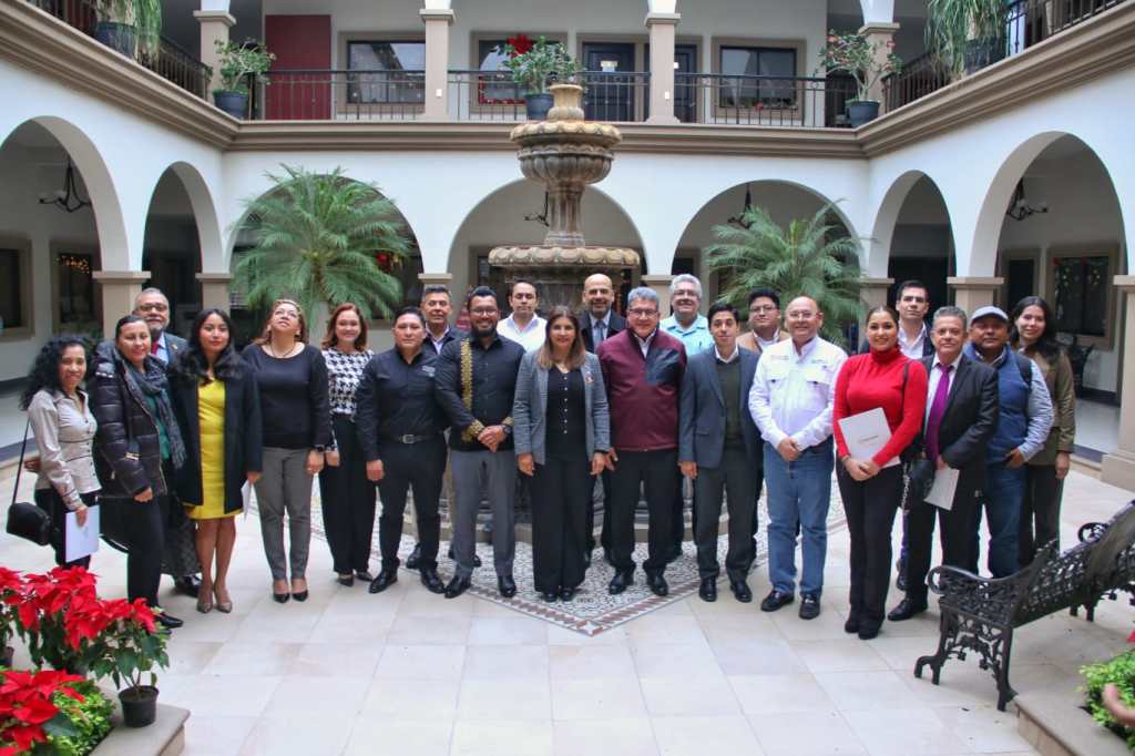 Llama Américo a los servidores públicos a redoblar esfuerzos por&nbsp;Tamaulipas