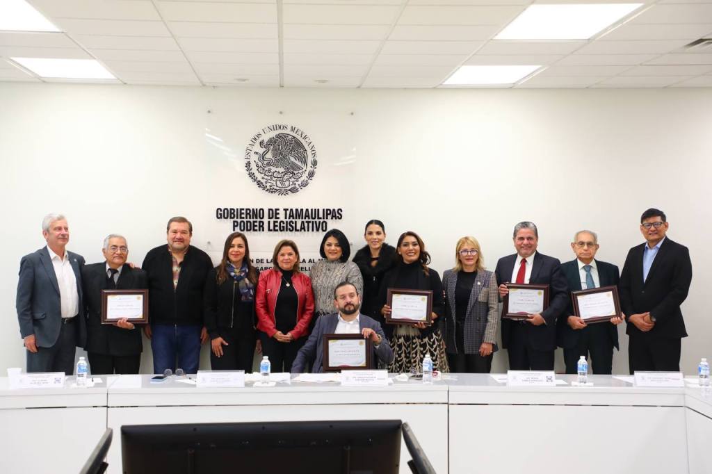 Reconocen participación en el proceso de laMedalla al Mérito “Luis García de&nbsp;Arellano”