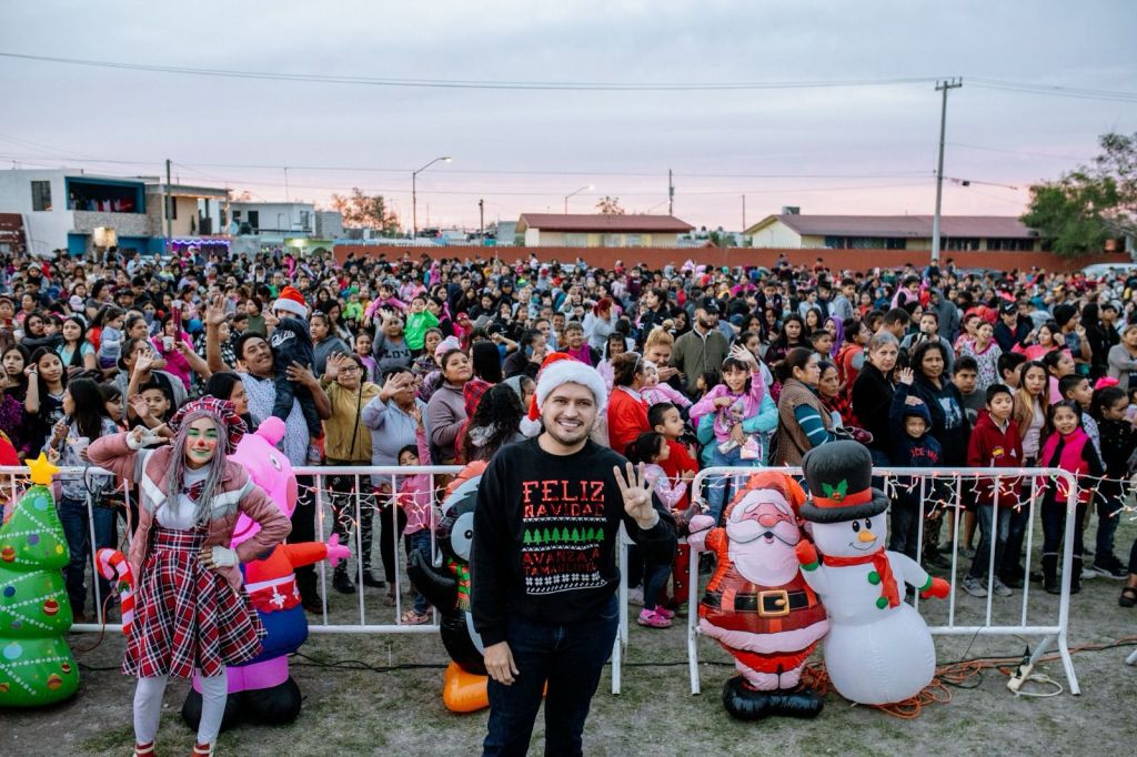 Diputado Beto Granados Brinda Magia Navideña en Las Brisas con Exitoso Mega&nbsp;Túnel