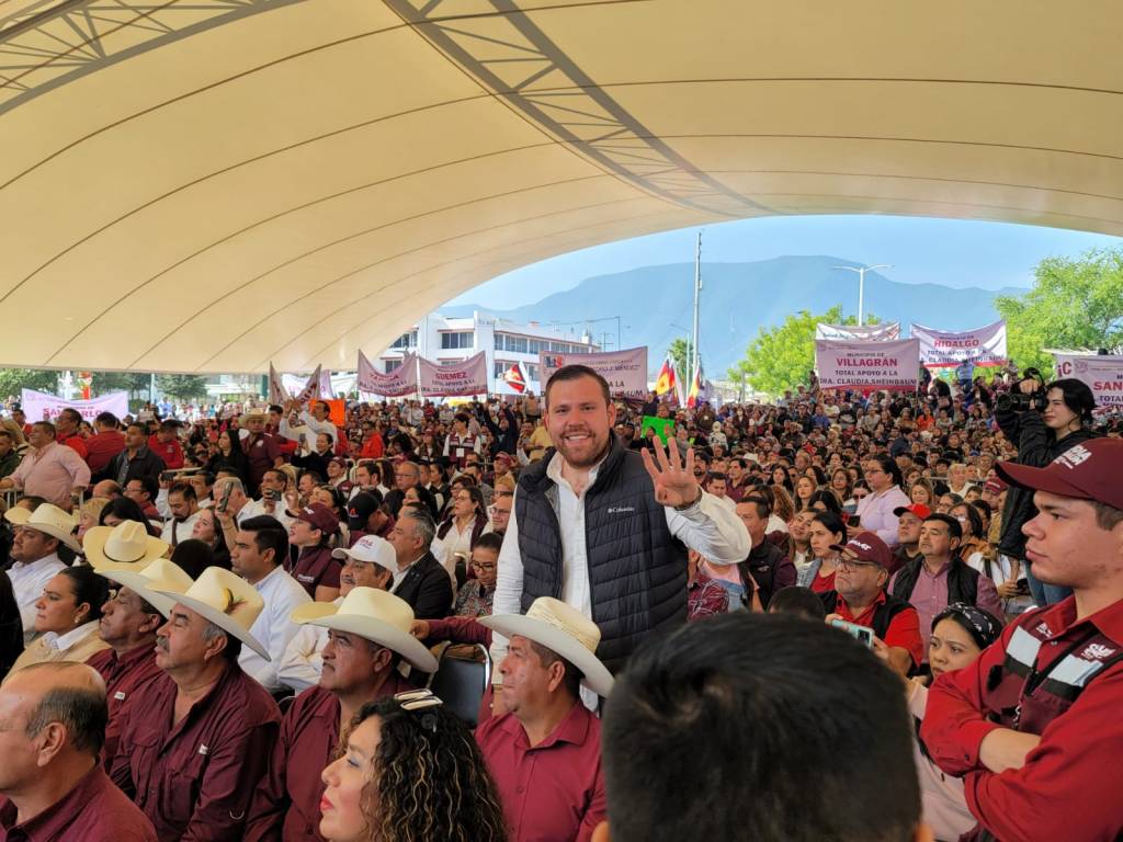 Paco González con Claudia&nbsp;Sheinbaum