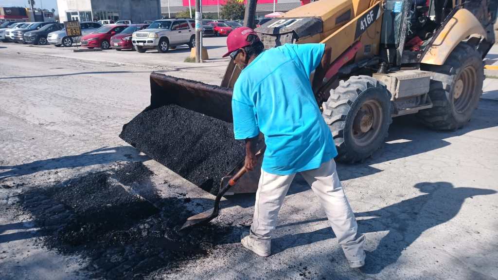 Municipio de Río Bravo Intensifica Labores de Bacheo en Vialidades Clave para Culminar el&nbsp;2023