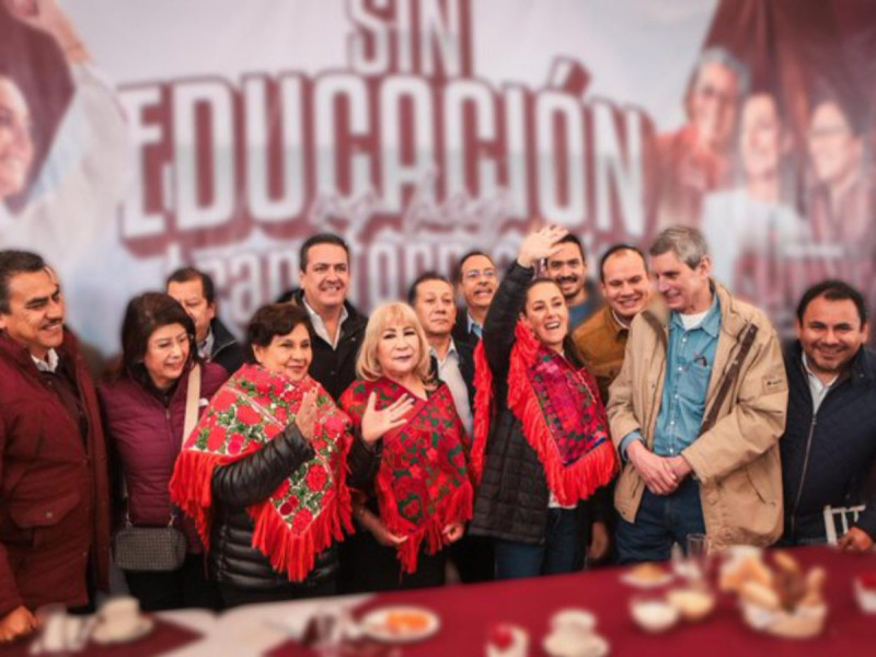 Claudia Sheinbaum Destaca la Calidad de la Educación Pública durante Encuentro con&nbsp;Magisterio