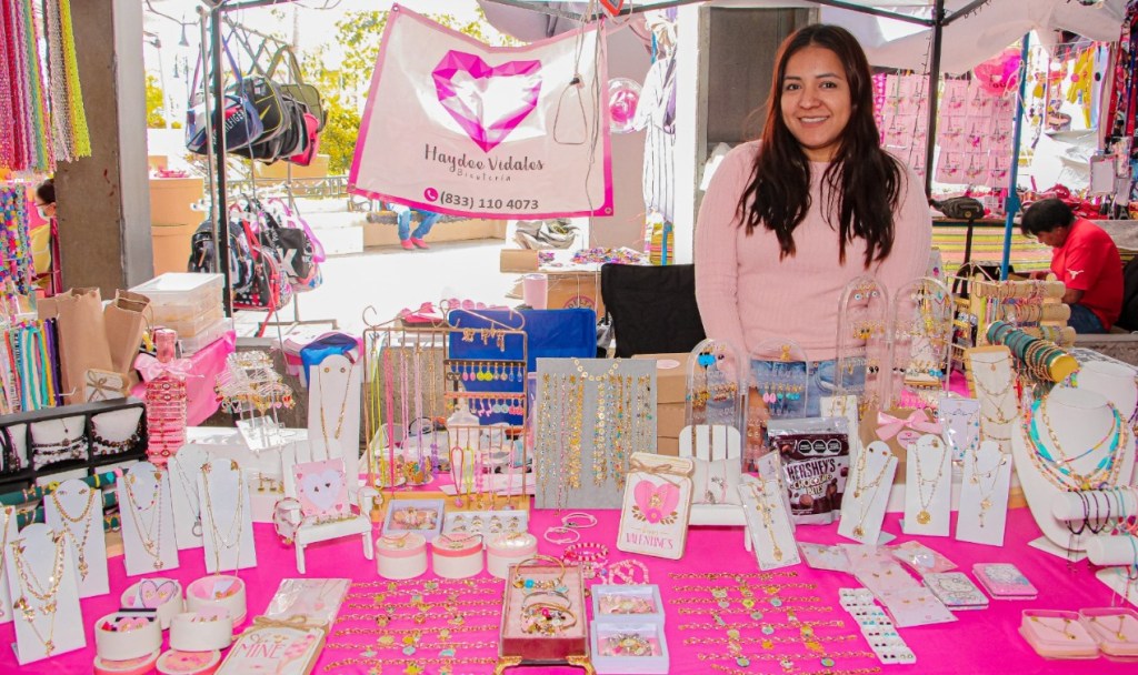 DIF Madero Organiza Expo «San Valentín» para Celebrar el Día del Amor y la&nbsp;Amistad