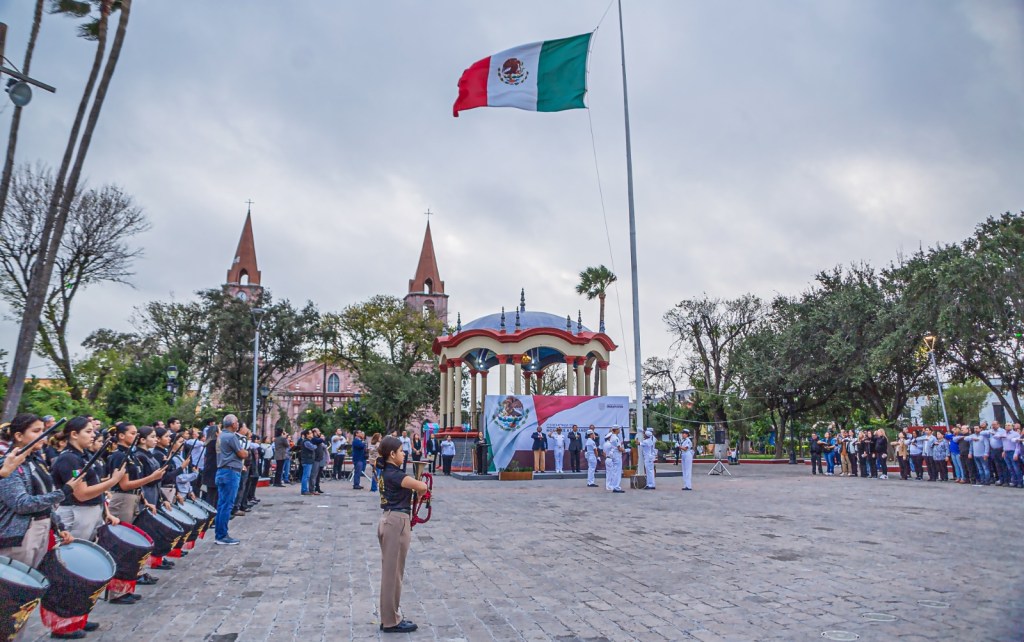 Matamoros Celebra Ceremonia de Honores a la Bandera con Énfasis en la Historia&nbsp;Local
