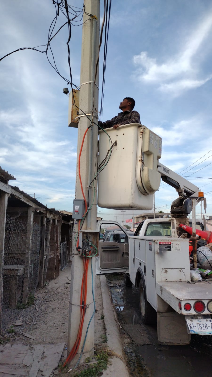 Supervisa Alcalde Pavimentación en Nacozari y 7 de&nbsp;Noviembre