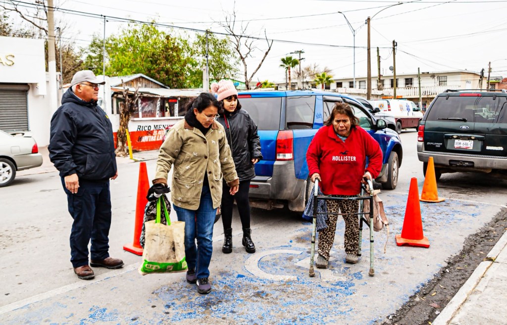 Protección Civil de Matamoros Abre Refugio Temporal en Alberca Chávez para Personas en Condición de Calle ante Bajas&nbsp;Temperaturas