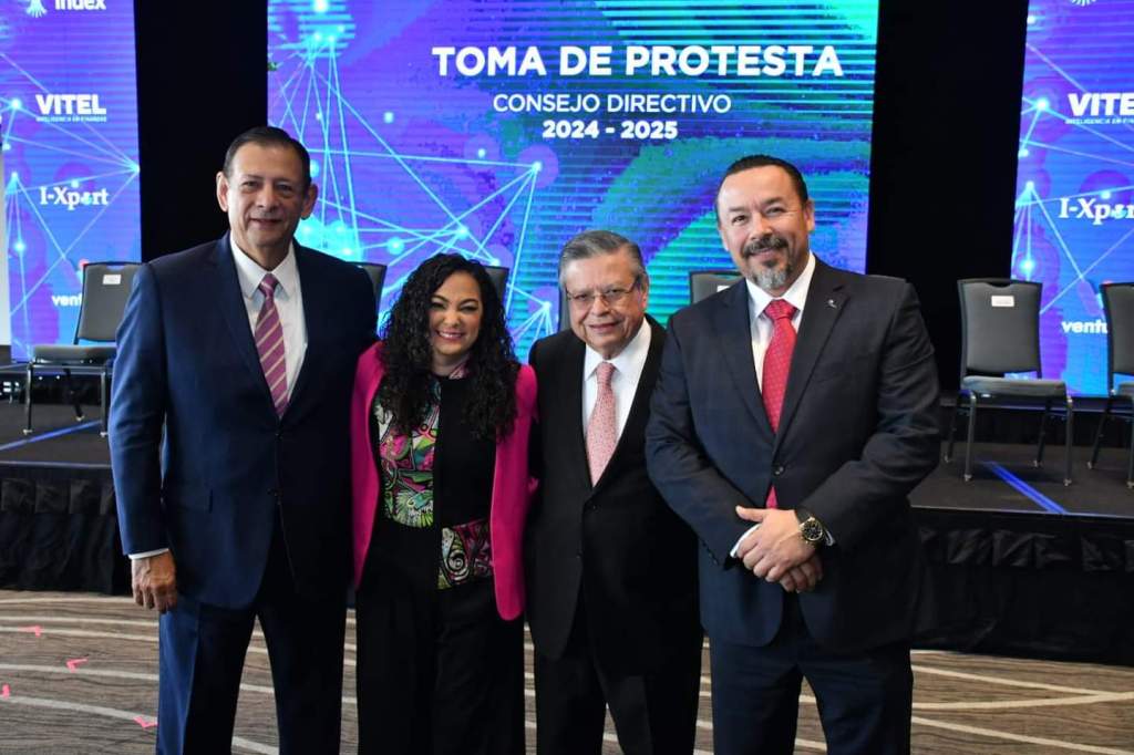 Olga Sosa asiste a la toma de protesta del Consejo Directivo de Index&nbsp;Nacional