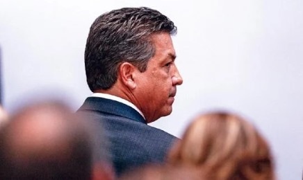 Denuncian en Reynosa que Cabeza de Vaca tramitó constancia de residencia con documento&nbsp;falso