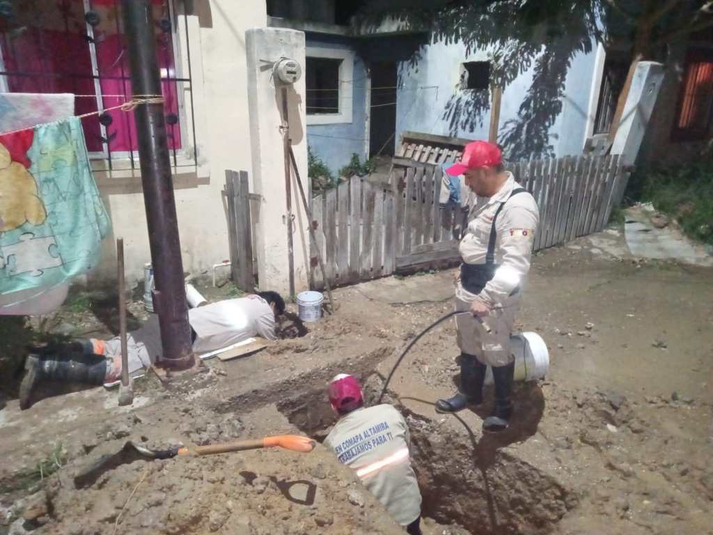 COMAPA Altamira responde de manera expedita a reportes de fugas de agua y reposición de tomas&nbsp;domiciliarias
