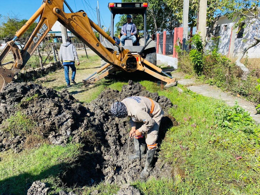 COMAPA Altamira realiza trabajos de reparación en la red hidráulica para mejorar el suministro de&nbsp;agua