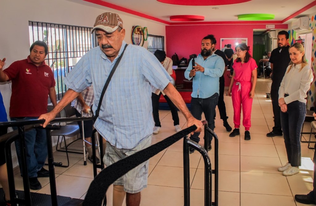 Refuerza Ana Cristina apoyos para personas con&nbsp;discapacidad