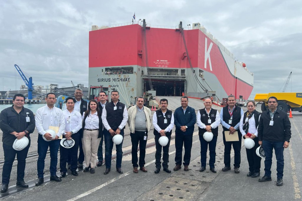 EL RECTOR DÁMASO ANAYA SOSTIENE ACUERDOS DE LA UAT CON EL SISTEMA PORTUARIO DE&nbsp;ALTAMIRA