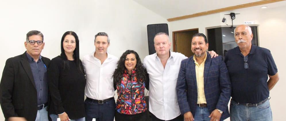 Olga Patricia Sosa Ruíz Fortalece Vínculos con la Sociedad Civil en Nuevo&nbsp;Laredo