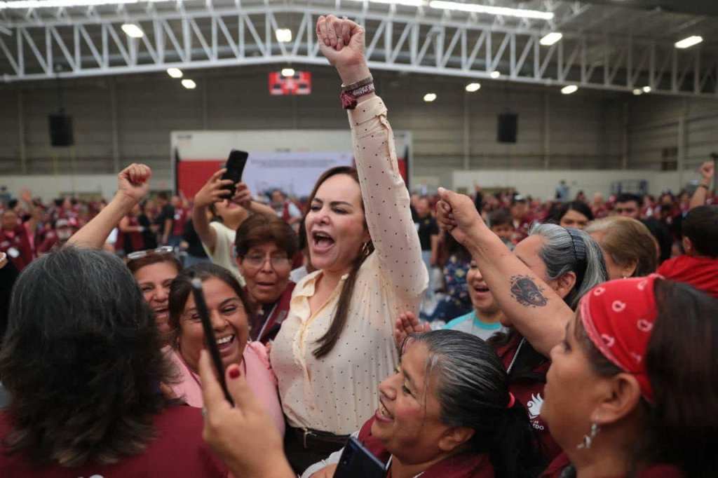 Carmen Lilia Canturosas Villarreal se Postula para la Reelección como Alcaldesa de Nuevo&nbsp;Laredo