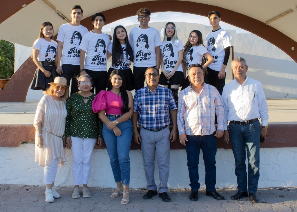 Respaldo del Gobierno de Río Bravo al Homenaje a Rigo Tovar en el XL Concurso Estatal de&nbsp;Teatro