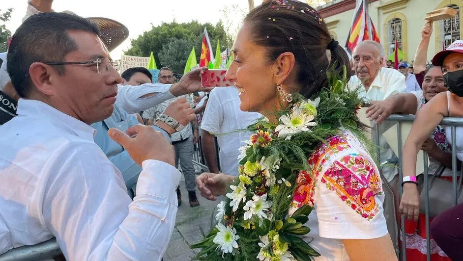 Candidata presidencial de coalición crítica propuesta de vivir en Los&nbsp;Pinos