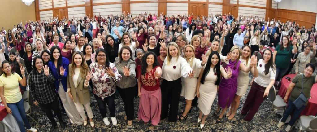 Apoyo a la candidata de Morena al Senado en Tamaulipas por parte de mujeres de&nbsp;Reynosa