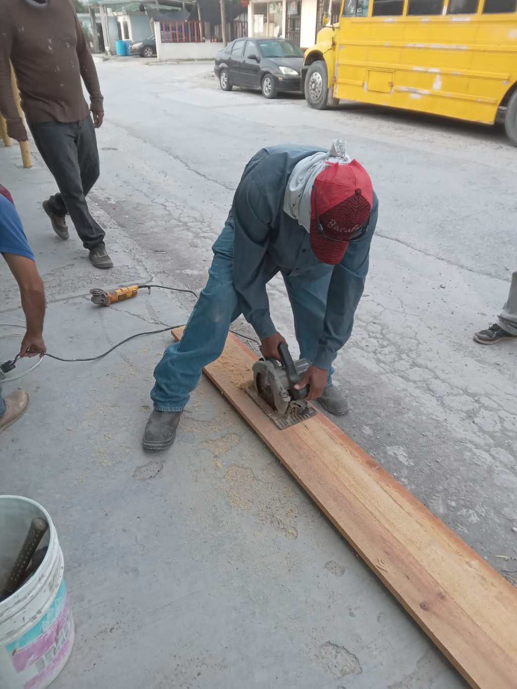 Gobierno de Río Bravo instala topes para garantizar seguridad en la vialidad&nbsp;escolar