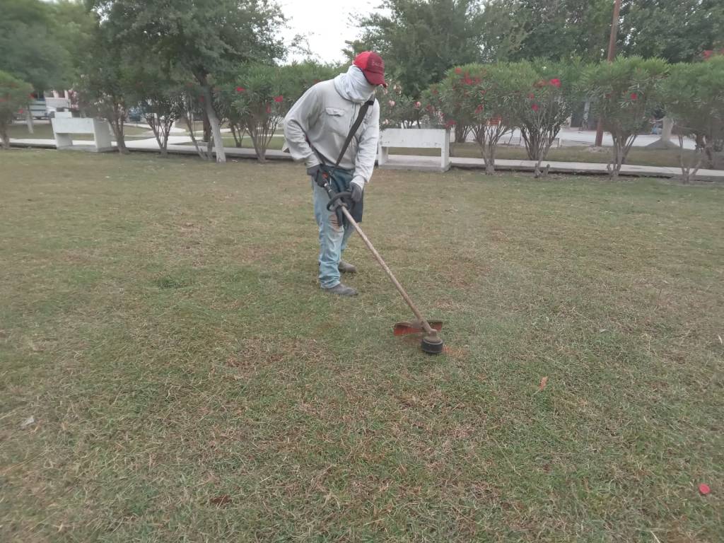 Gobierno de Río Bravo embellece espacios públicos en la colonia Fundadores y fraccionamiento La&nbsp;Paz