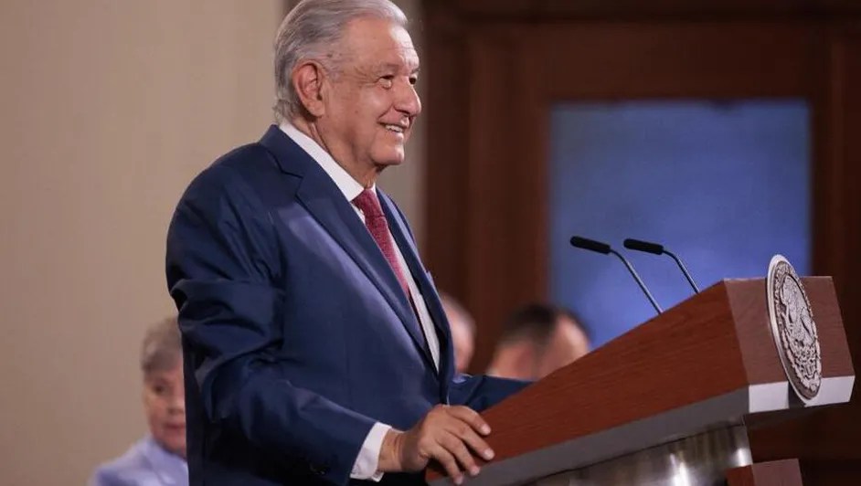 La prohibición del glifosato está «en pausa» hasta que se encuentre un sustituto, aclara&nbsp;AMLO