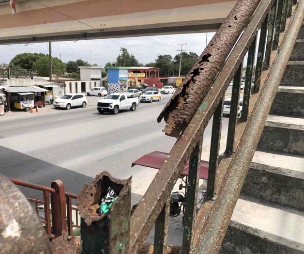 Cae a pedazos puente peatonal de&nbsp;Matamoros