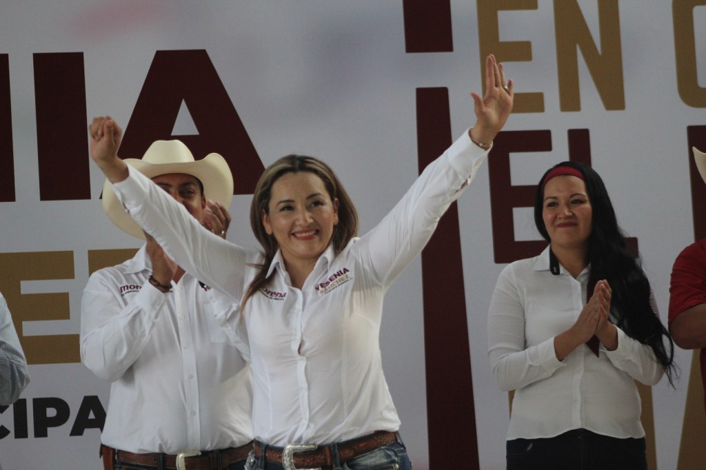 Junto a cientos de güemences arranca campaña Yesenia&nbsp;Sánchez