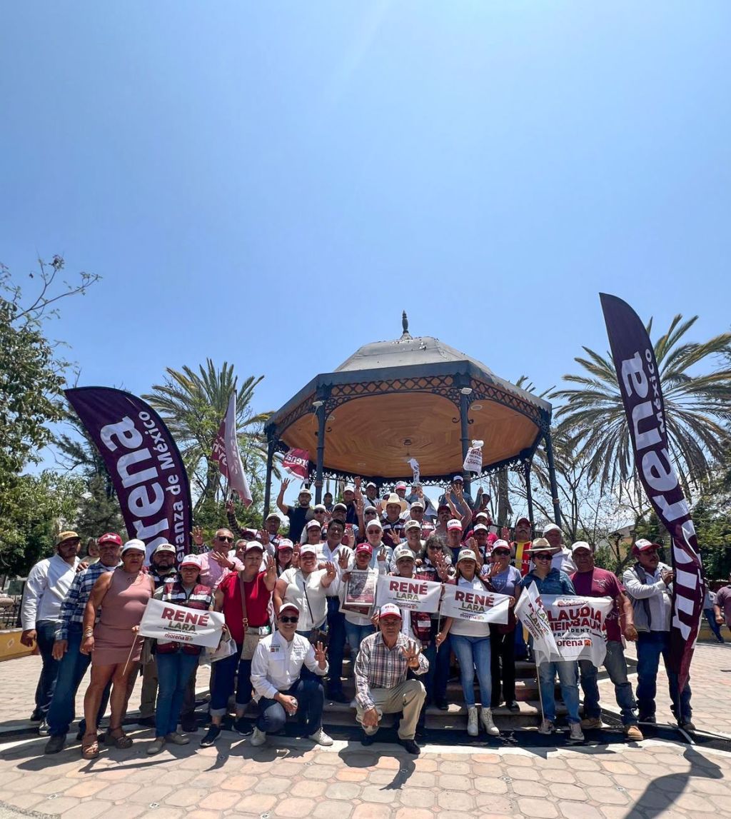 Rene Lara fortalece vínculos con la comunidad tulteca durante recorrido por el centro histórico de&nbsp;Tula