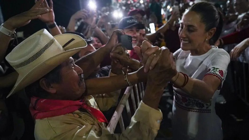 Claudia Sheinbaum elogia a AMLO como «el gran transformador» de&nbsp;México