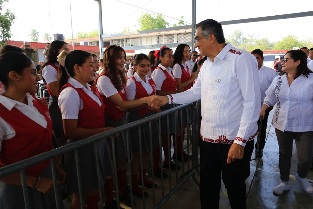 Destaca Américo rol de las educadoras en la formación de nuevas&nbsp;generaciones
