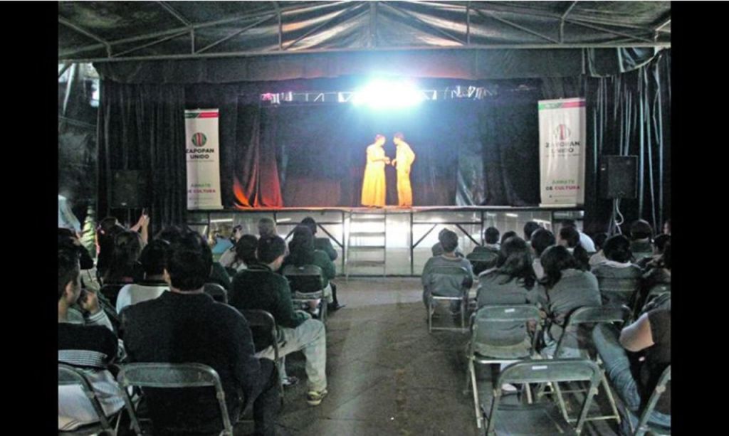 Los cómicos de la legua y los teatros itinerantes en el norte y sur de Tamaulipas 