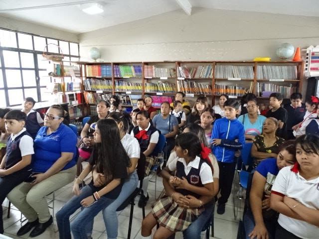 ENTREGAN AUTORIDADES EDUCATIVAS Y MUNICIPALES LENTES PARA MEJOR&nbsp;APRENDIZAJE